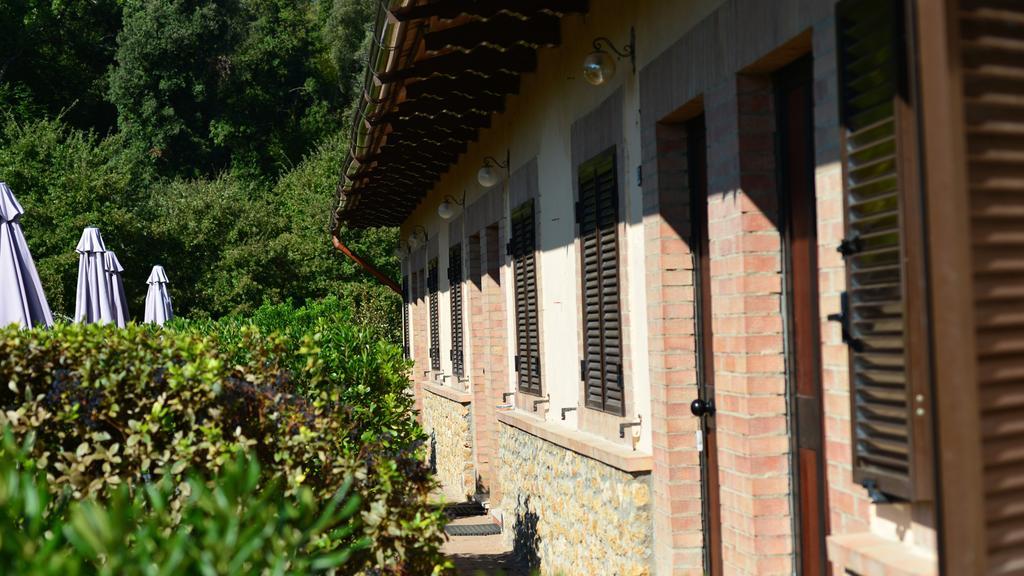 Maison d'hôtes Fattoria Di Fugnano à San Gimignano Extérieur photo
